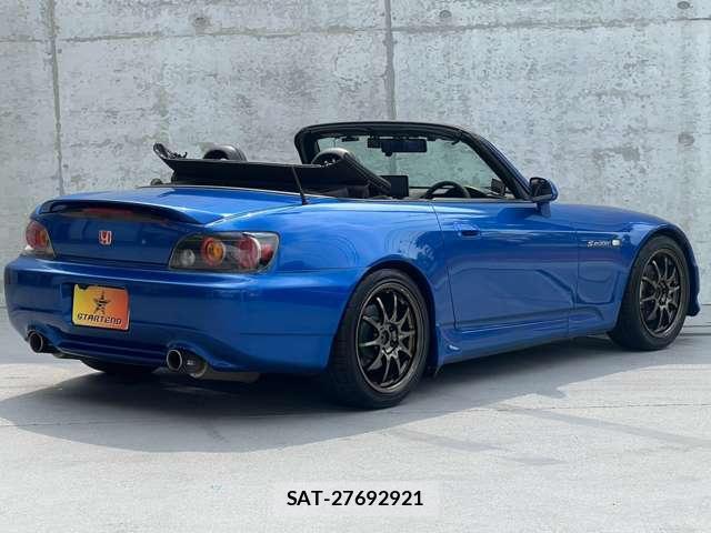 Honda S2000 2006-04 8379904-3