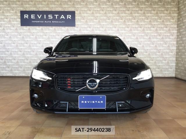 Volvo S60 2021-10 8379549-2