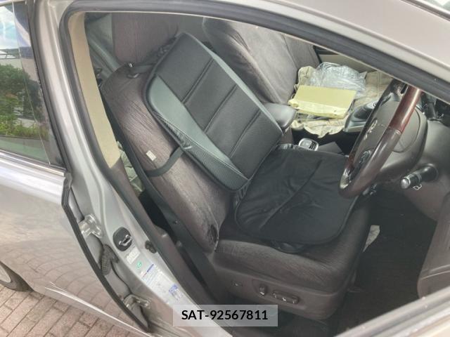 Toyota SAI 2009-12 8379875-10