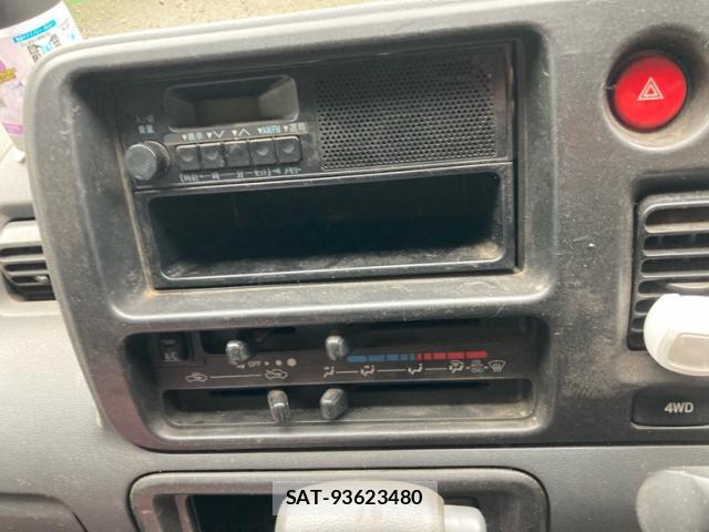 Subaru SAMBAR 2014-07 8379068-10