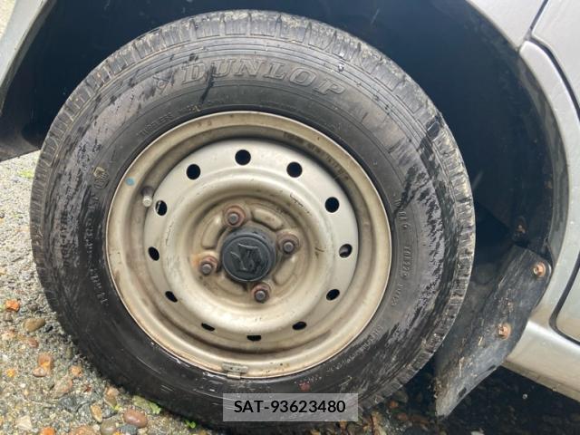 Subaru SAMBAR 2014-07 8379068-17