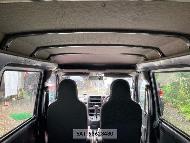 Subaru SAMBAR 2014-07 8379068-4