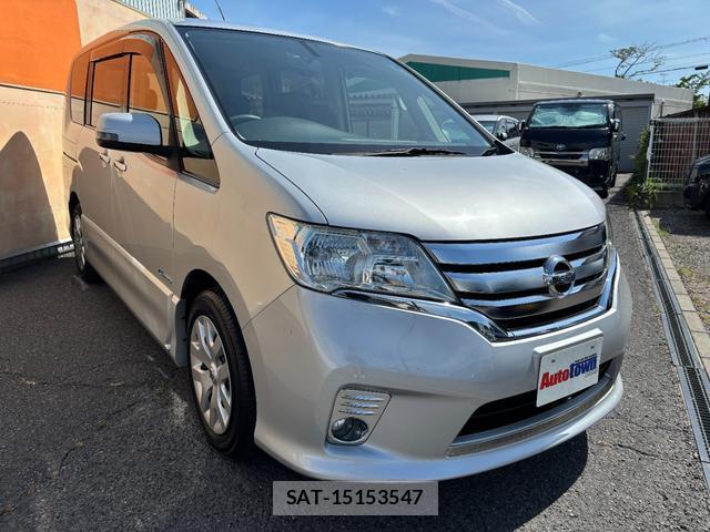 Nissan SERENA 2013-08 8378499-11