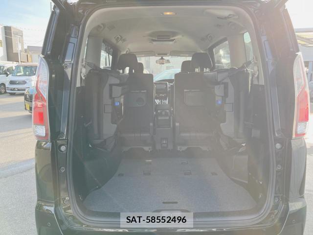 Nissan SERENA 2017-03 8378604-12