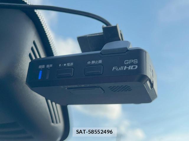 Nissan SERENA 2017-03 8378604-7