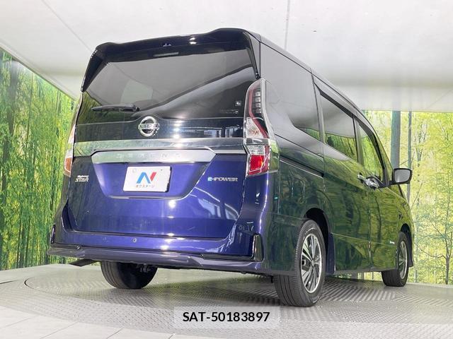 Nissan SERENA 2022-10 8379110-17
