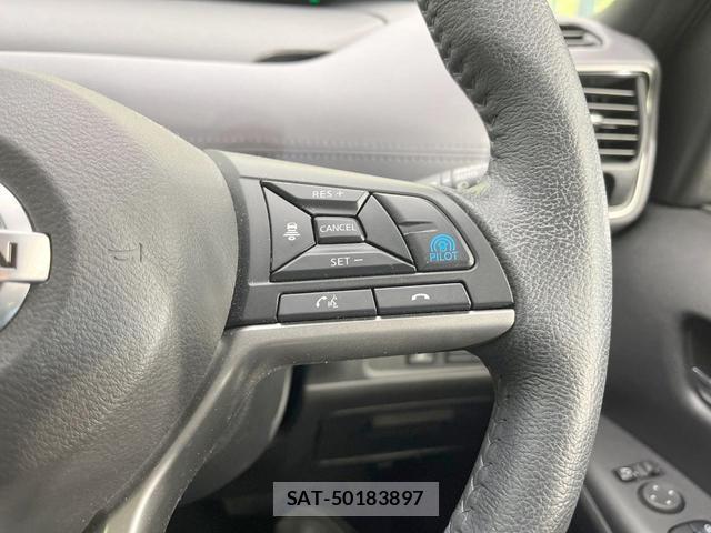 Nissan SERENA 2022-10 8379110-6