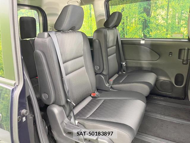 Nissan SERENA 2022-10 8379110-8