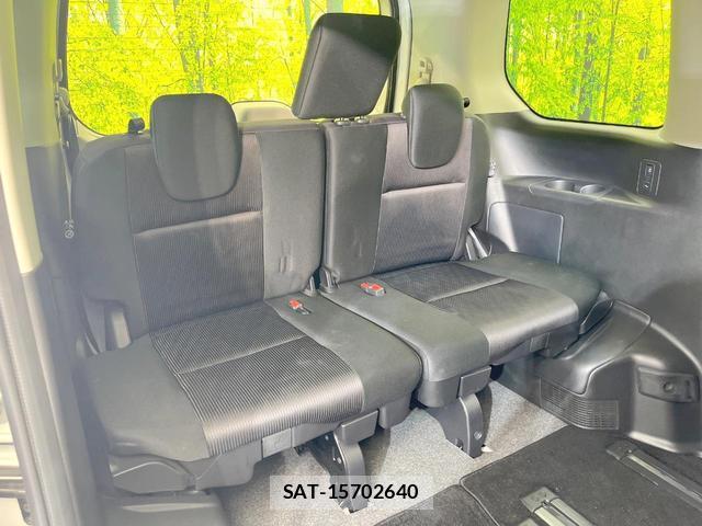 Nissan SERENA 2017-06 8379464-8