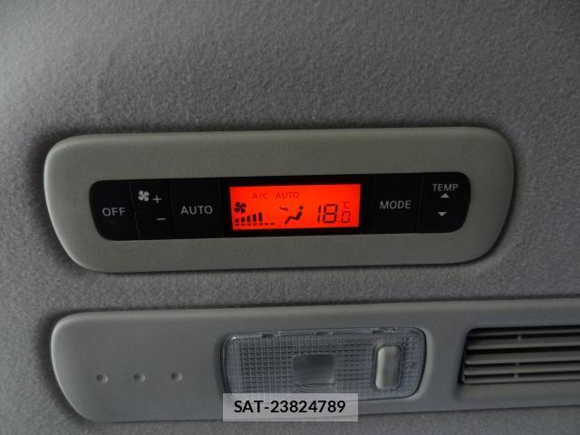 Nissan SERENA 2014-07 8379466-18