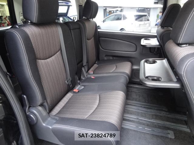 Nissan SERENA 2014-07 8379466-3