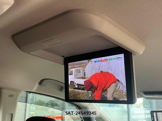 Nissan SERENA 2018-03 8380055-15