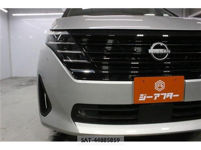 Nissan SERENA 2023-06 8380073-10