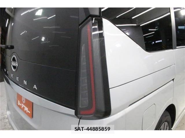 Nissan SERENA 2023-06 8380073-18