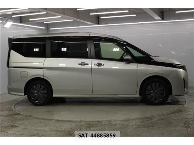 Nissan SERENA 2023-06 8380073-3