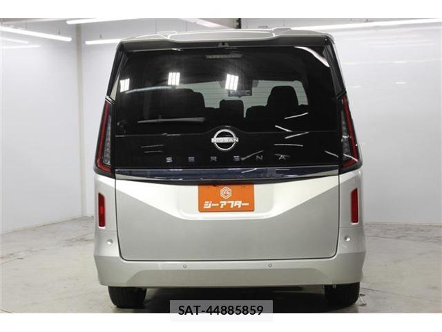 Nissan SERENA 2023-06 8380073-5
