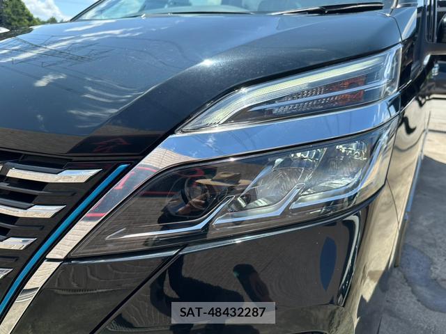 Nissan SERENA 2021-05 8380132-17