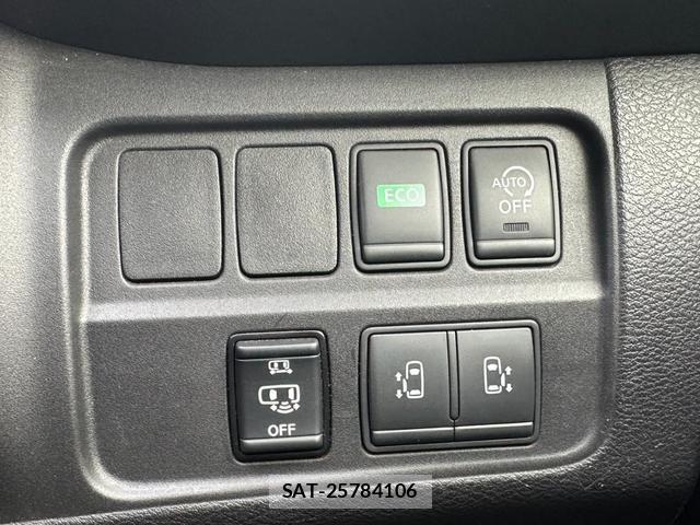 Nissan SERENA 2017-12 8380134-13