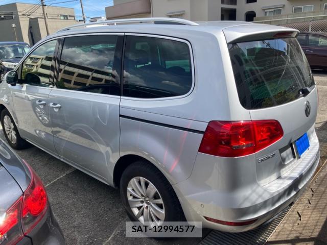VolksWagen SHARAN 2013-08 8379598-13
