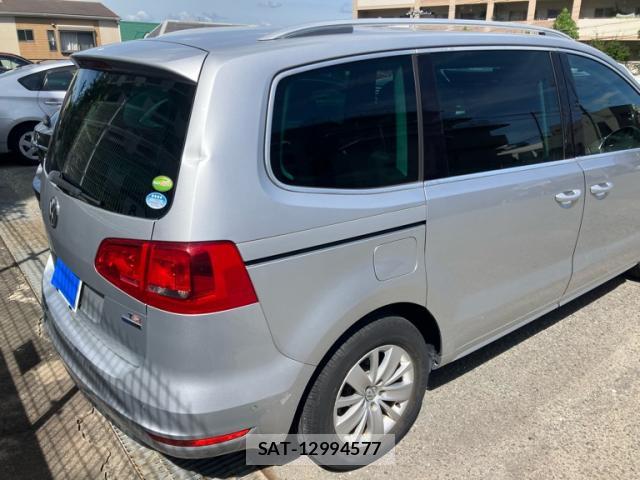 VolksWagen SHARAN 2013-08 8379598-2