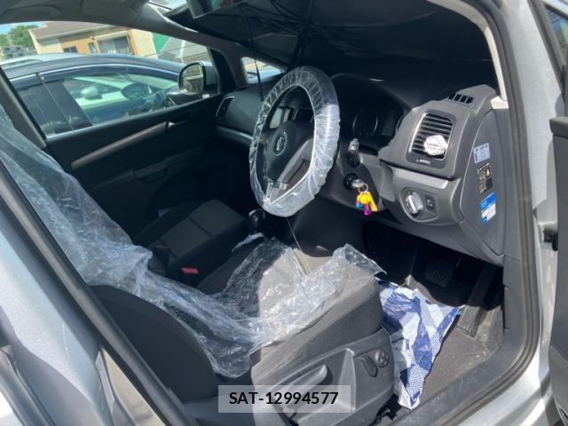 VolksWagen SHARAN 2013-08 8379598-7
