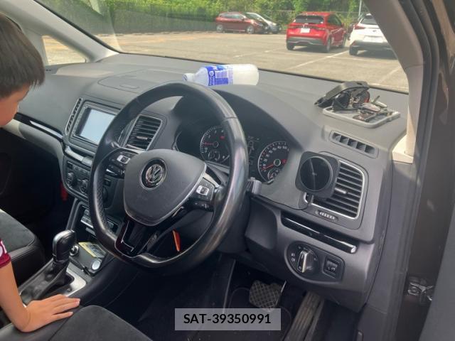 VolksWagen SHARAN 2015-11 8379600-3