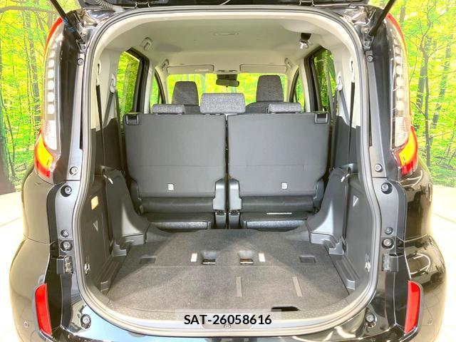 Toyota SIENTA 2022-11 8378572-10
