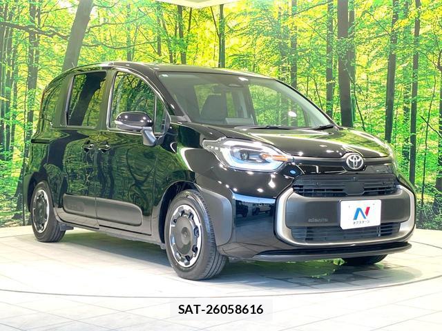 Toyota SIENTA 2022-11 8378572-16