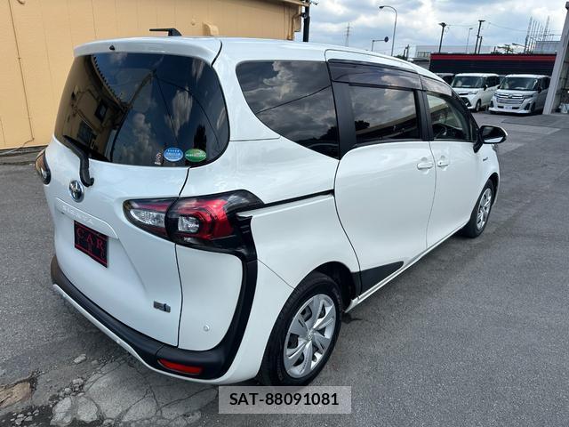 Toyota SIENTA 2018-10 8378633-19