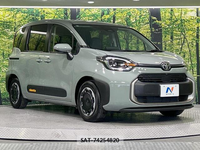 Toyota SIENTA 2024-08 8378635-15