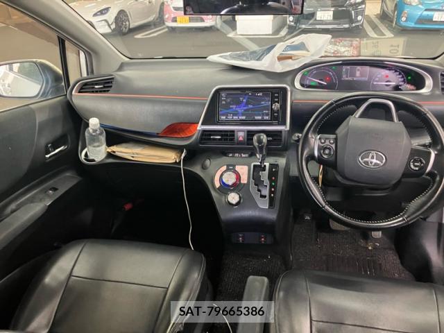 Toyota SIENTA 2017-02 8379126-5