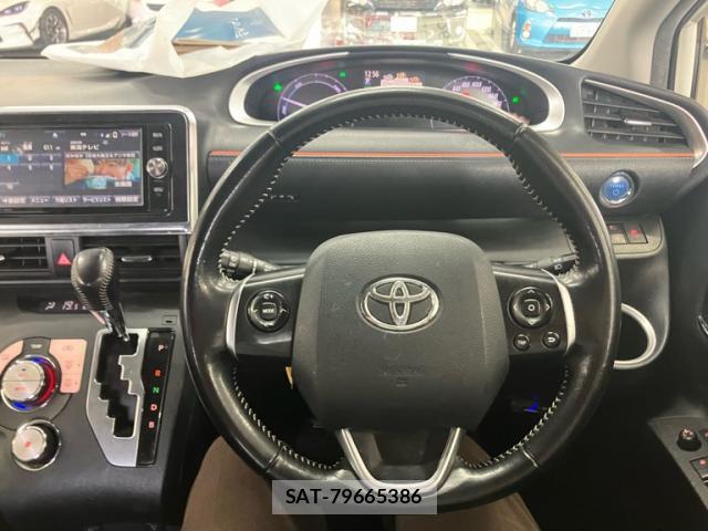 Toyota SIENTA 2017-02 8379126-8