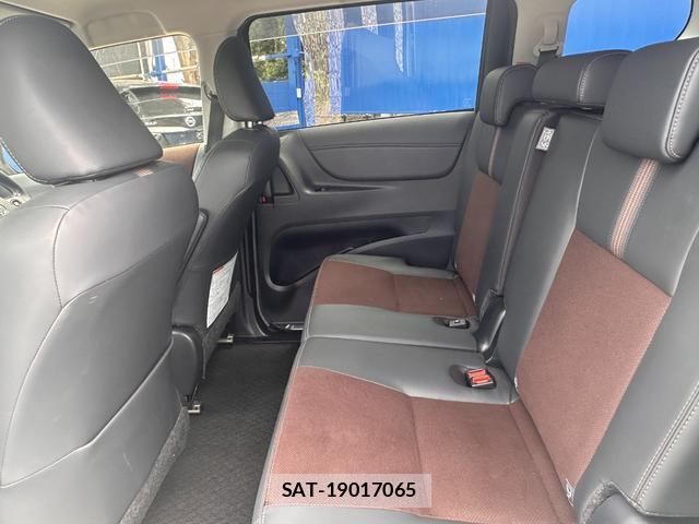 Toyota SIENTA 2019-08 8379327-18