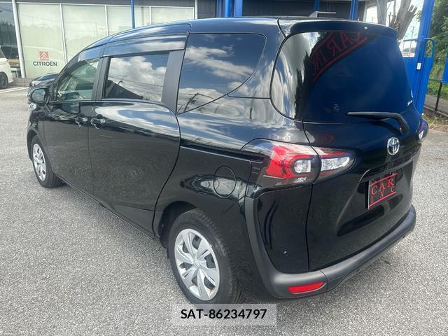 Toyota SIENTA 2021-06 8379328-12