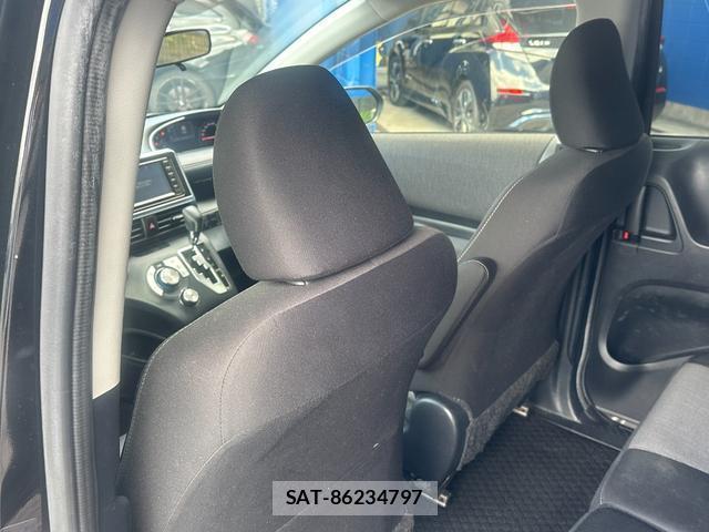 Toyota SIENTA 2021-06 8379328-17