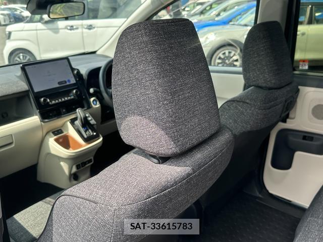 Toyota SIENTA 2023-06 8379329-16