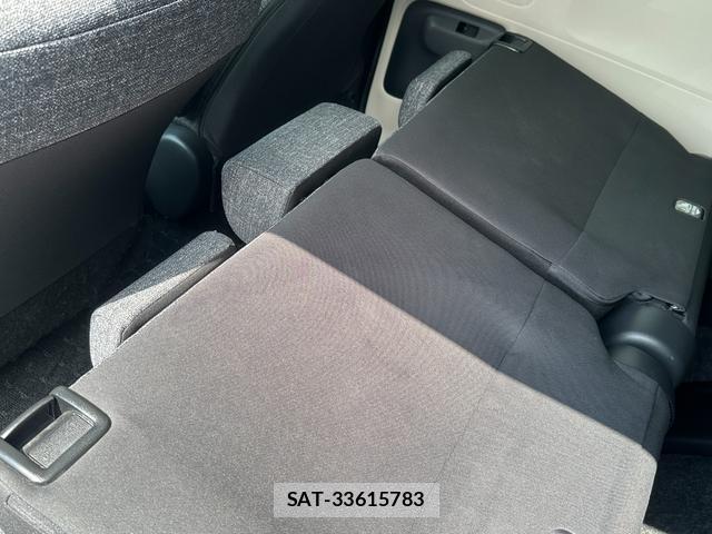 Toyota SIENTA 2023-06 8379329-18