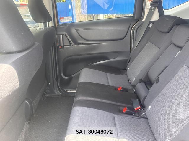 Toyota SIENTA 2021-08 8379345-14