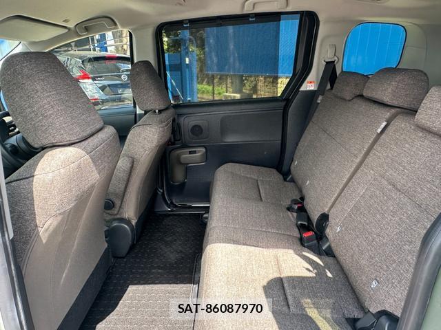 Toyota SIENTA 2023-06 8379347-14