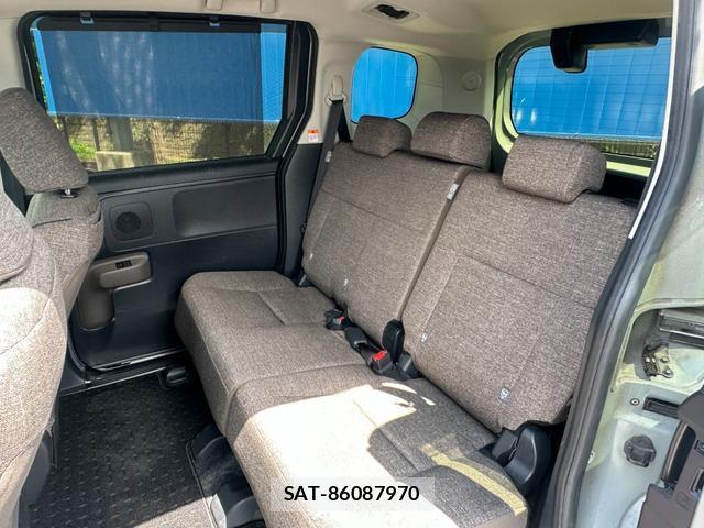 Toyota SIENTA 2023-06 8379347-15