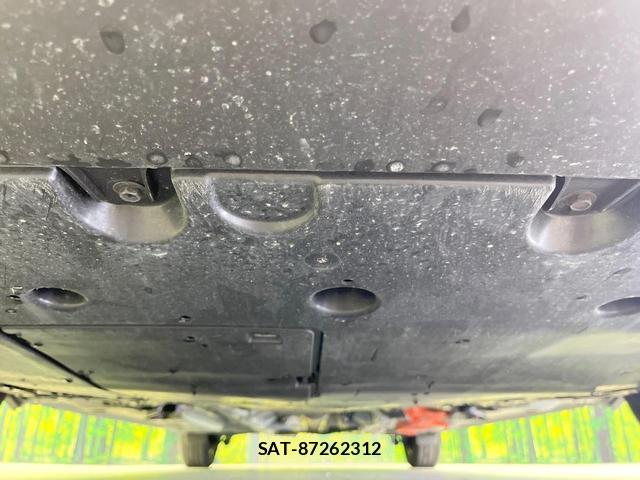 Toyota SIENTA 2024-10 8379399-16