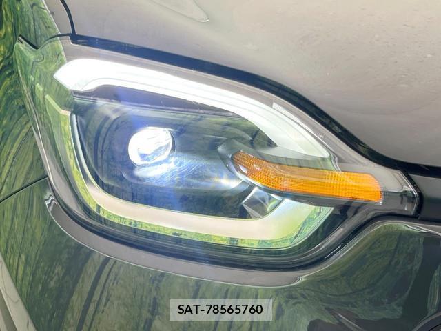 Toyota SIENTA 2026-02 8379400-12