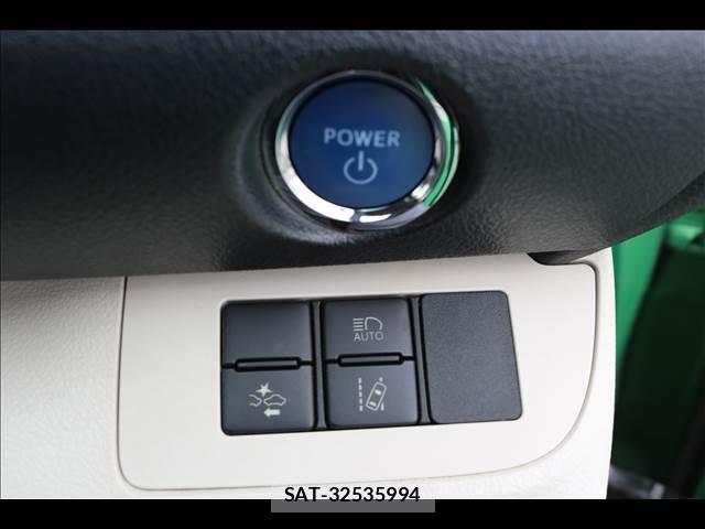 Toyota SIENTA 2017-07 8379505-12