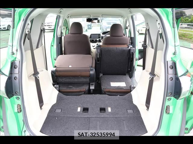 Toyota SIENTA 2017-07 8379505-5
