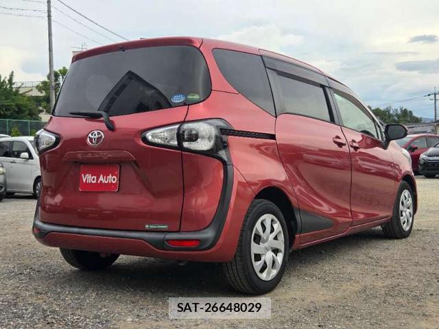 Toyota SIENTA 2015-12 8379629-3