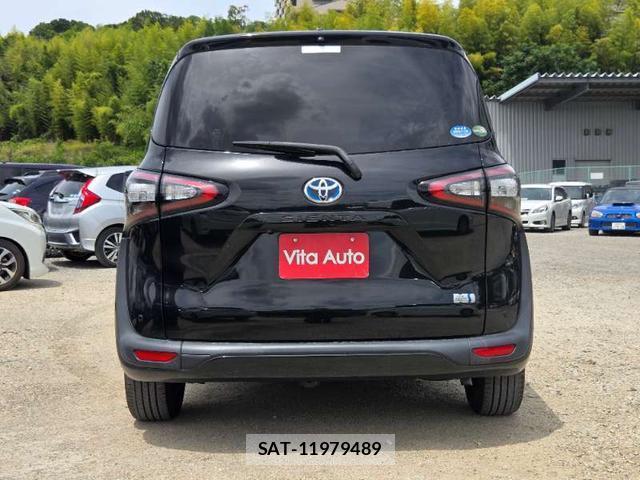 Toyota SIENTA 2015-12 8379630-4