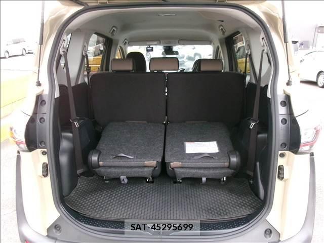 Toyota SIENTA 2020-09 8379773-13