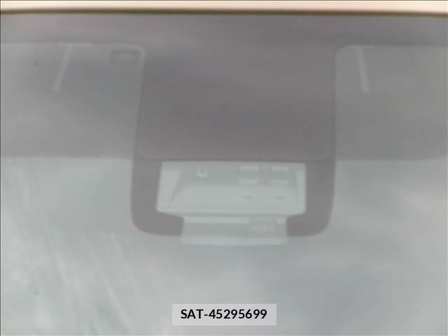 Toyota SIENTA 2020-09 8379773-5