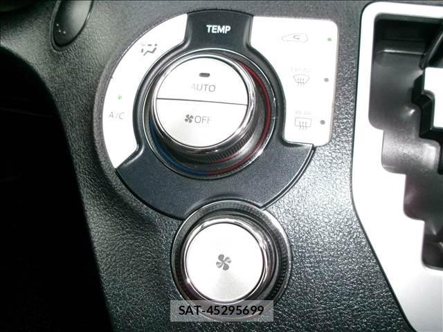 Toyota SIENTA 2020-09 8379773-7