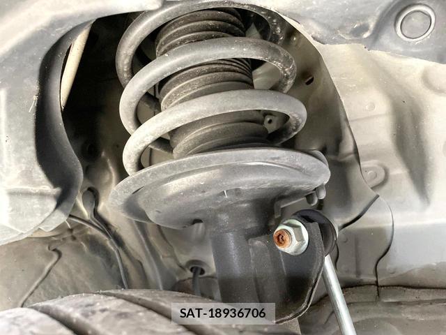 Toyota SIENTA 2018-08 8379941-19